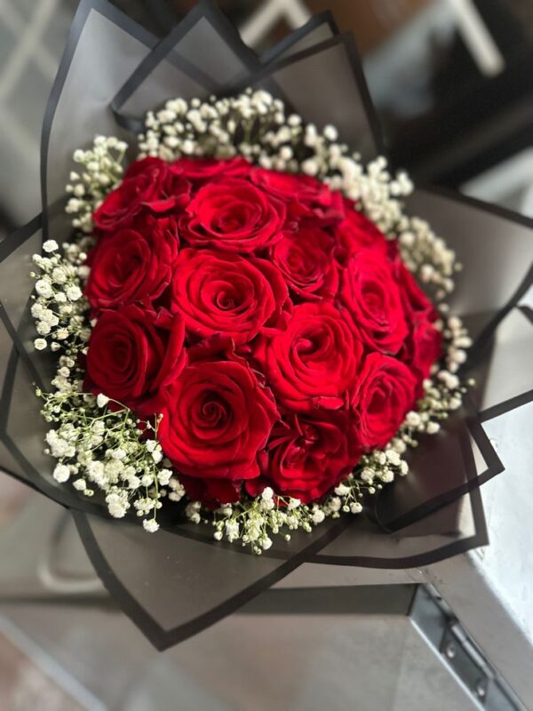 Valentine Roses Delivery