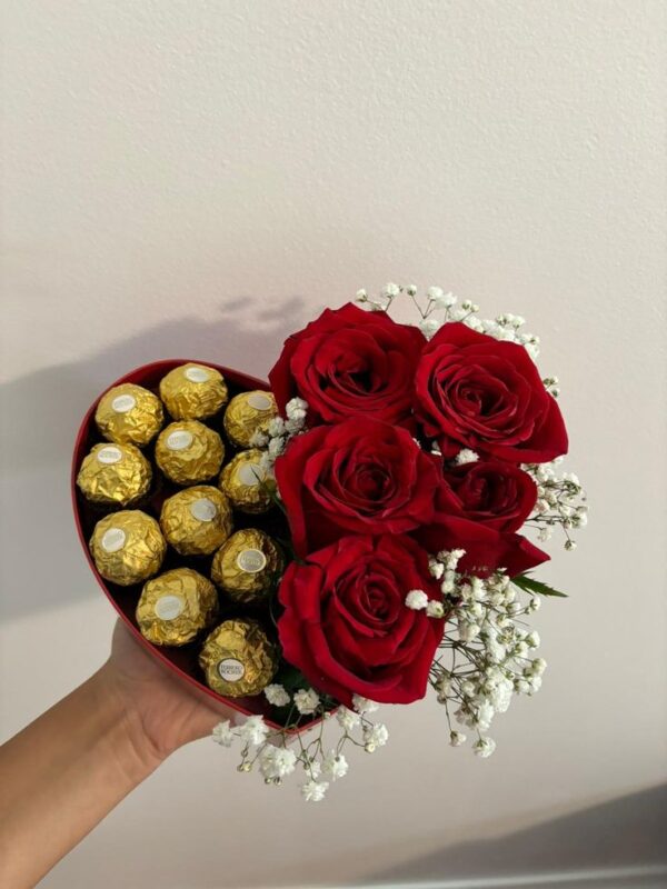 Valentine’s Day Surprise Flowers online delivery Bahria Town Lhr