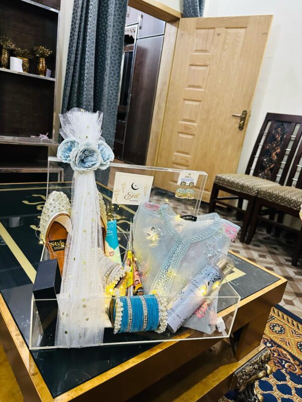 Chand Raat Eid gift for wife