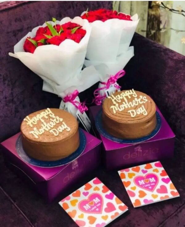 Mother’s Day cakes and flowers combo