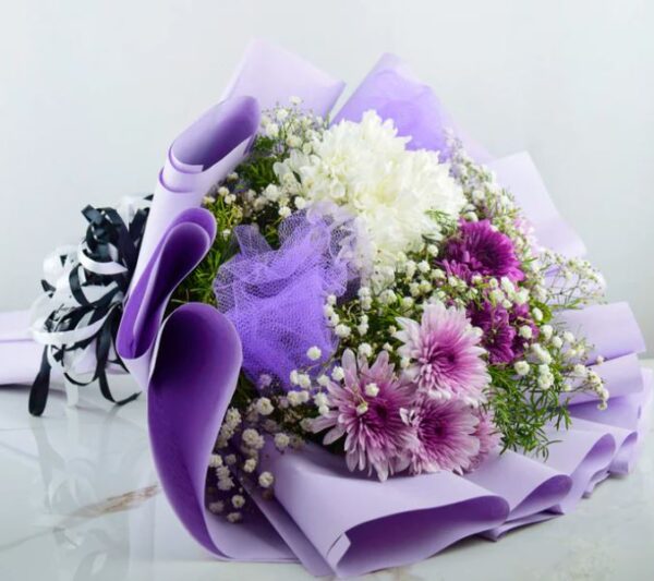 12 AM Anniversary Flower Surprise