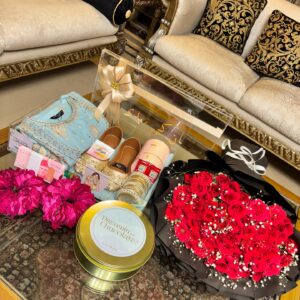 Happy Valentine Day Gifts Hamper